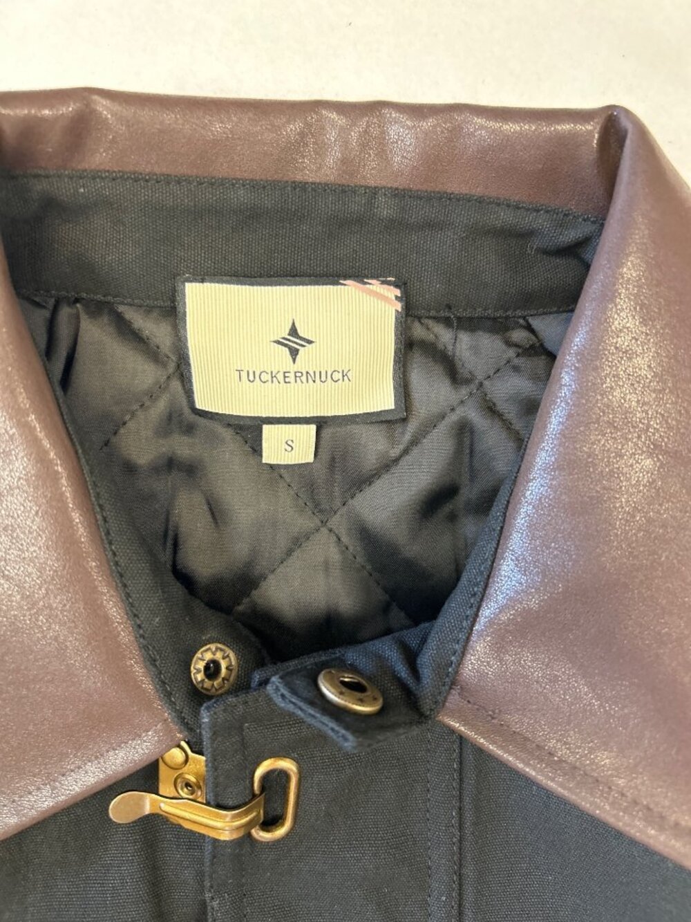 TUCKERNUCK Brodie Barn Jacket Black Size Small NWT - Picture 9 of 10